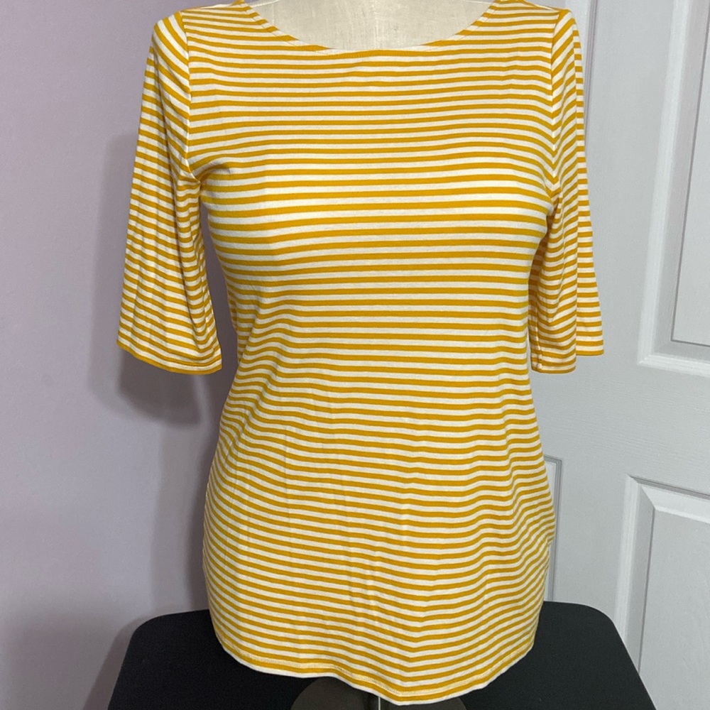 Old Navy Scoop Back Tee